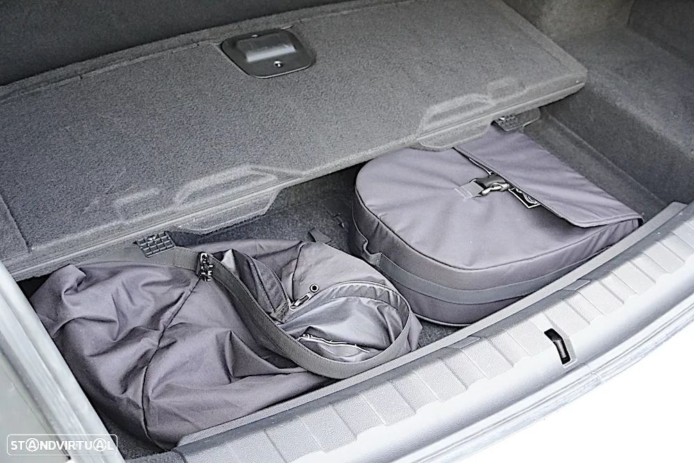 BMW 320 e Line Sport Auto - 19