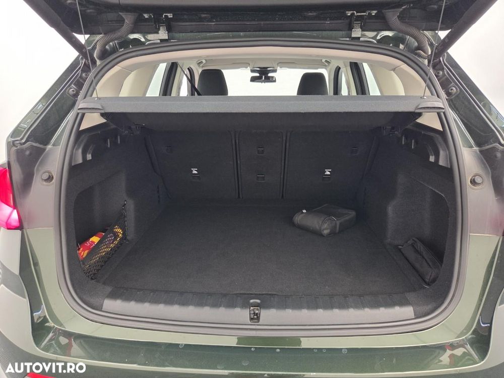 BMW X1 sDrive18i AT - 12
