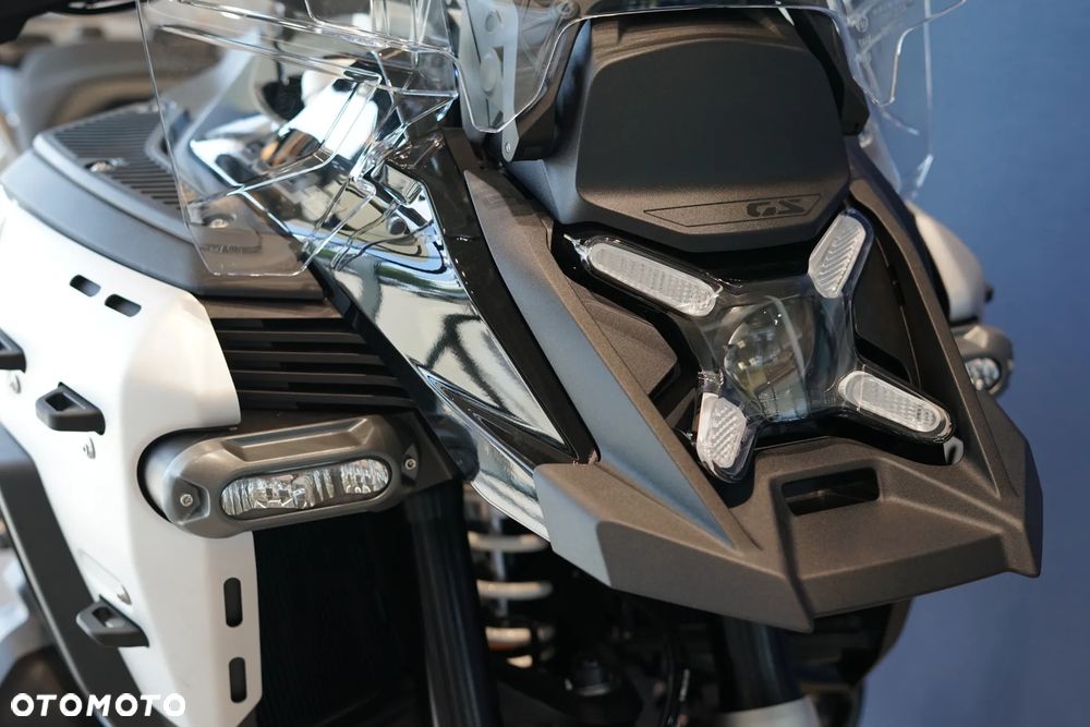 BMW R - 11