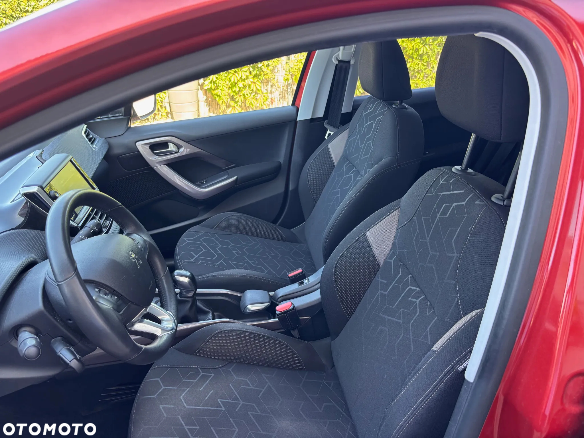 Peugeot 2008 1.2 Pure Tech Active - 16
