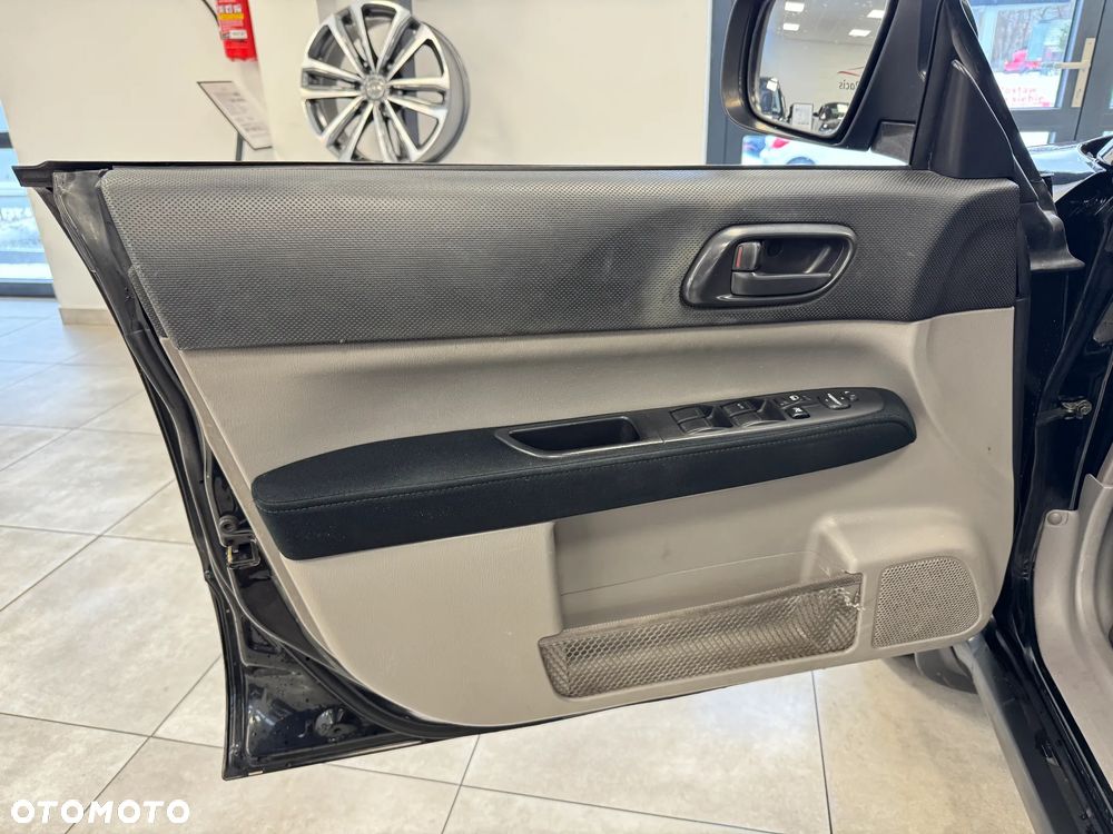 Subaru Forester 2.0X Plus - 17