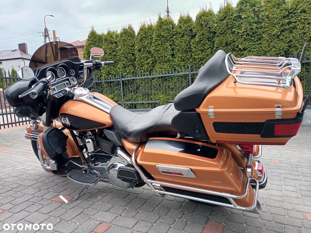 Harley-Davidson FLHTCU Ultra - 8