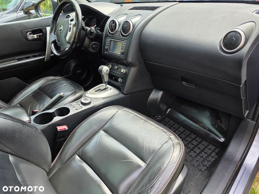 Nissan Qashqai 2.0 dCi 4x4 Tekna Premium - 16