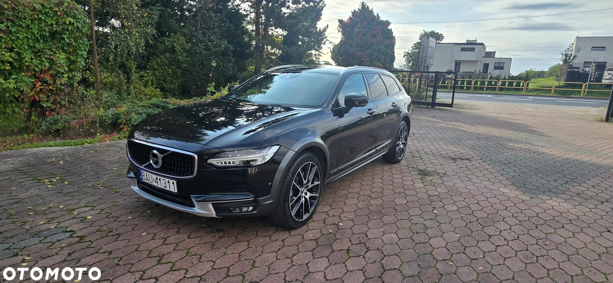 Volvo V90 Cross Country T6 AWD Ocean Race - 2