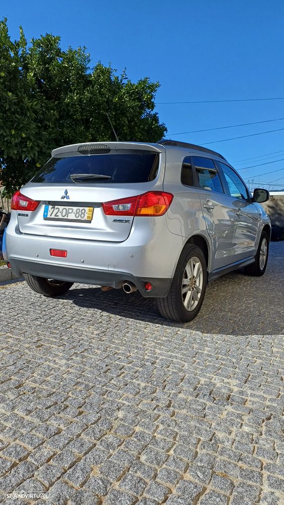 Mitsubishi ASX 1.8 DI-D Instyle 4WD - 2