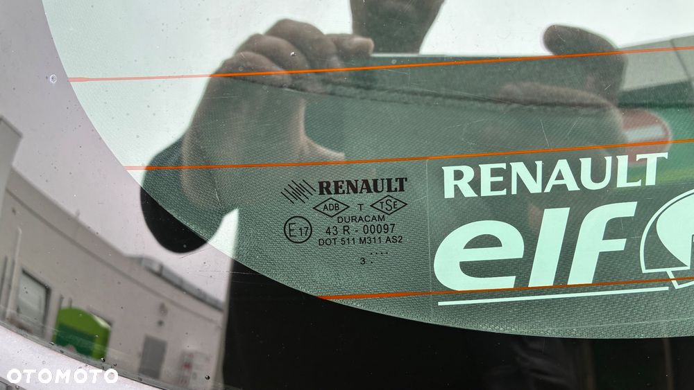 Renault Clio - 21