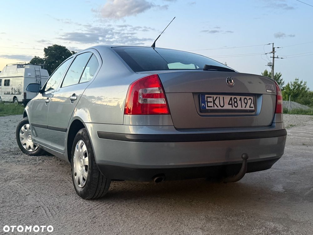 Skoda Octavia 1.6 Style - 11