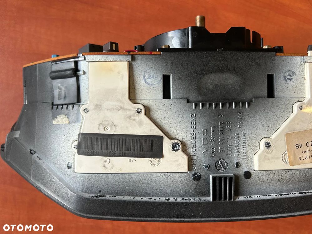 LICZNIK ZEGAR 1245434524 1205401048 MERCEDES BENZ W124 - 10