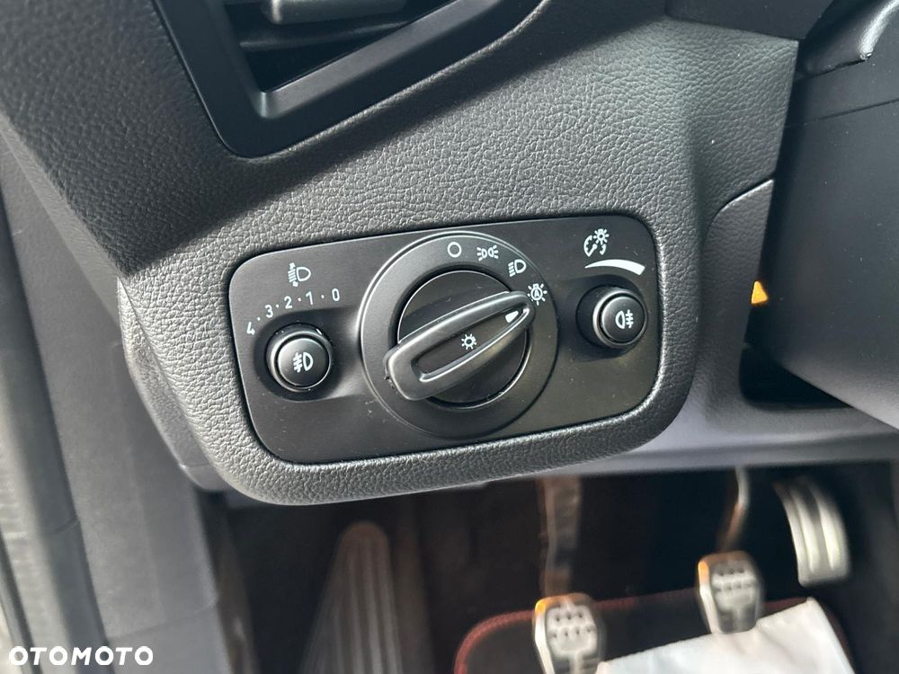 Ford Kuga 2.0 TDCi 4x4 ST-Line - 21
