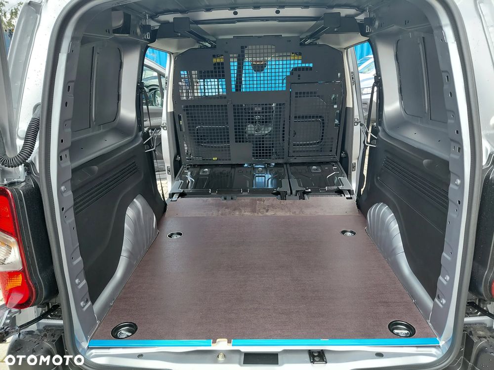 Opel COMBO Załogowy XL 102 KM - 7