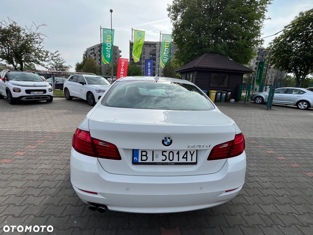 BMW Seria 5 520d - 6