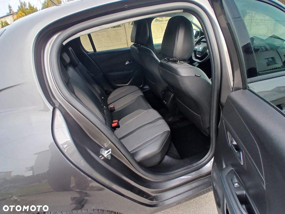 Peugeot 208 1.2 PureTech Allure S&S - 31