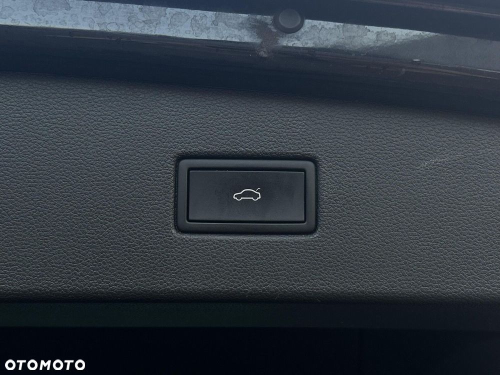 Volkswagen Tiguan 2.0 TSI 4Mot Elegance DSG - 29