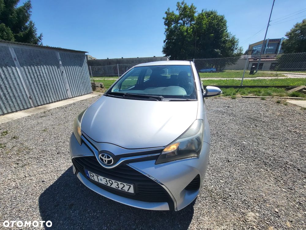 Toyota Yaris 1.33 Active - 19