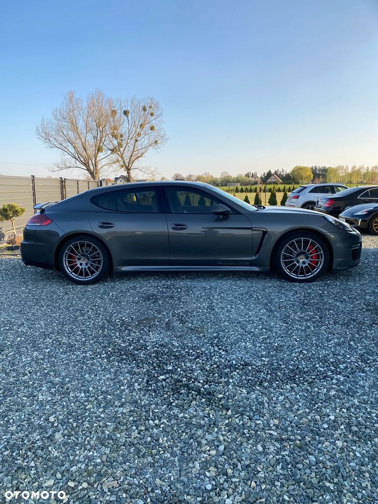 Porsche Panamera - 7