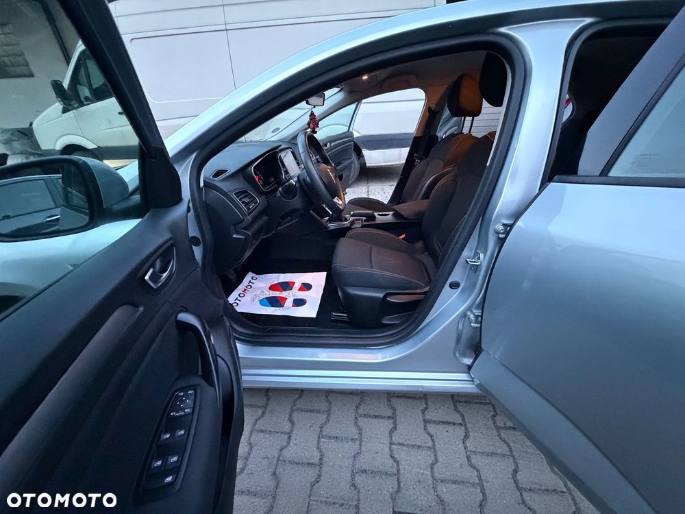 Renault Megane - 17