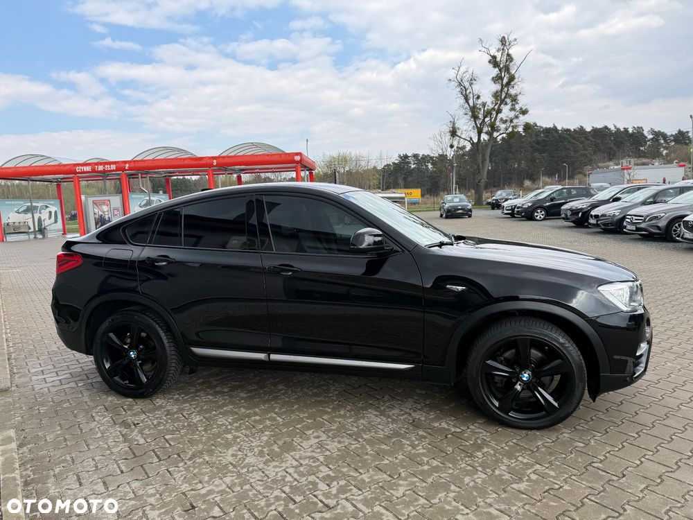 BMW X4 xDrive20d xLine - 8