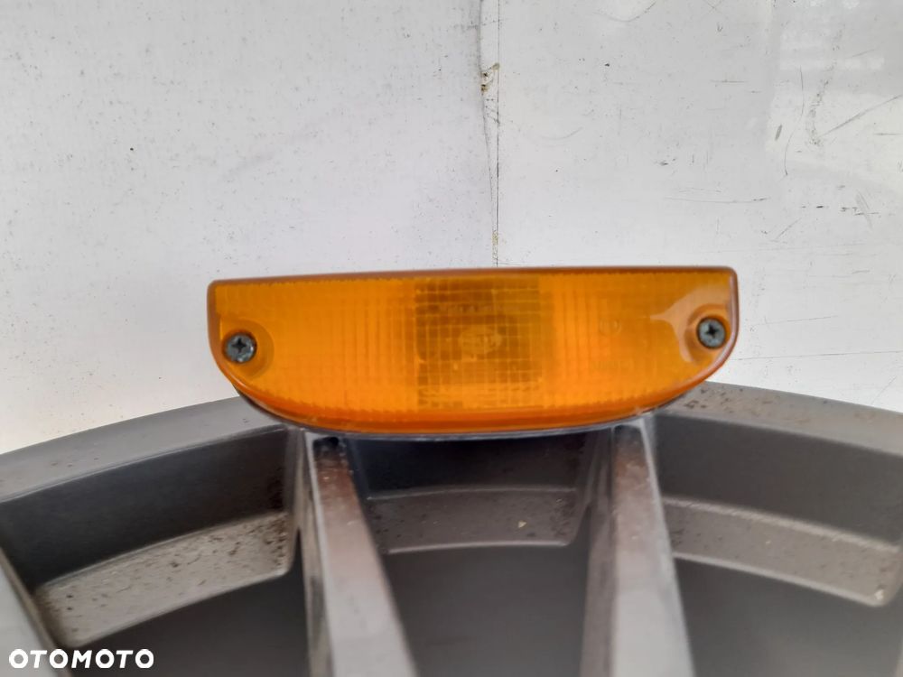 Lampa kierunkowskazu Opel Kadett C Hella 32688R6 - 1