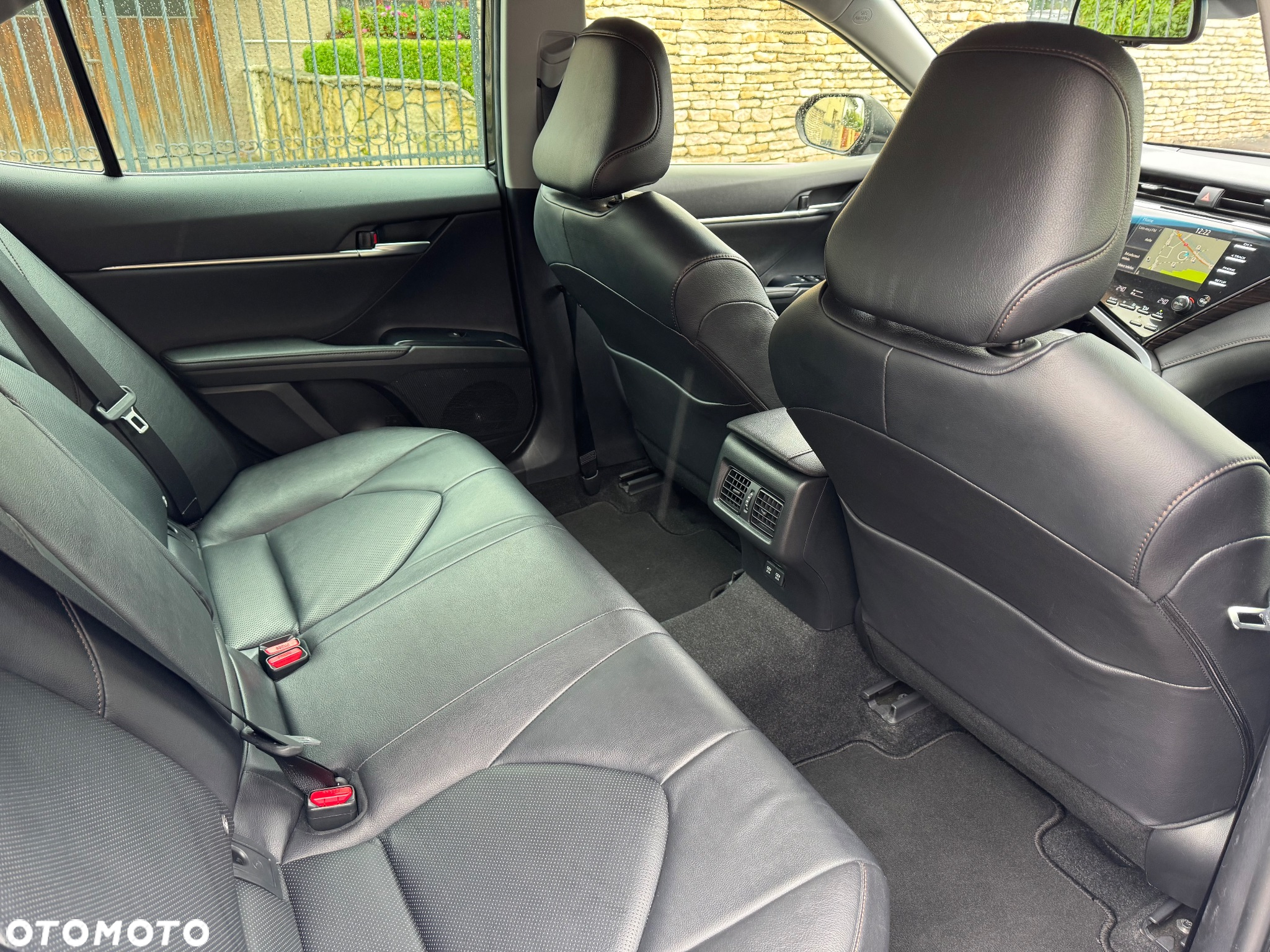 Toyota Camry 2.5 Hybrid Executive CVT - 9