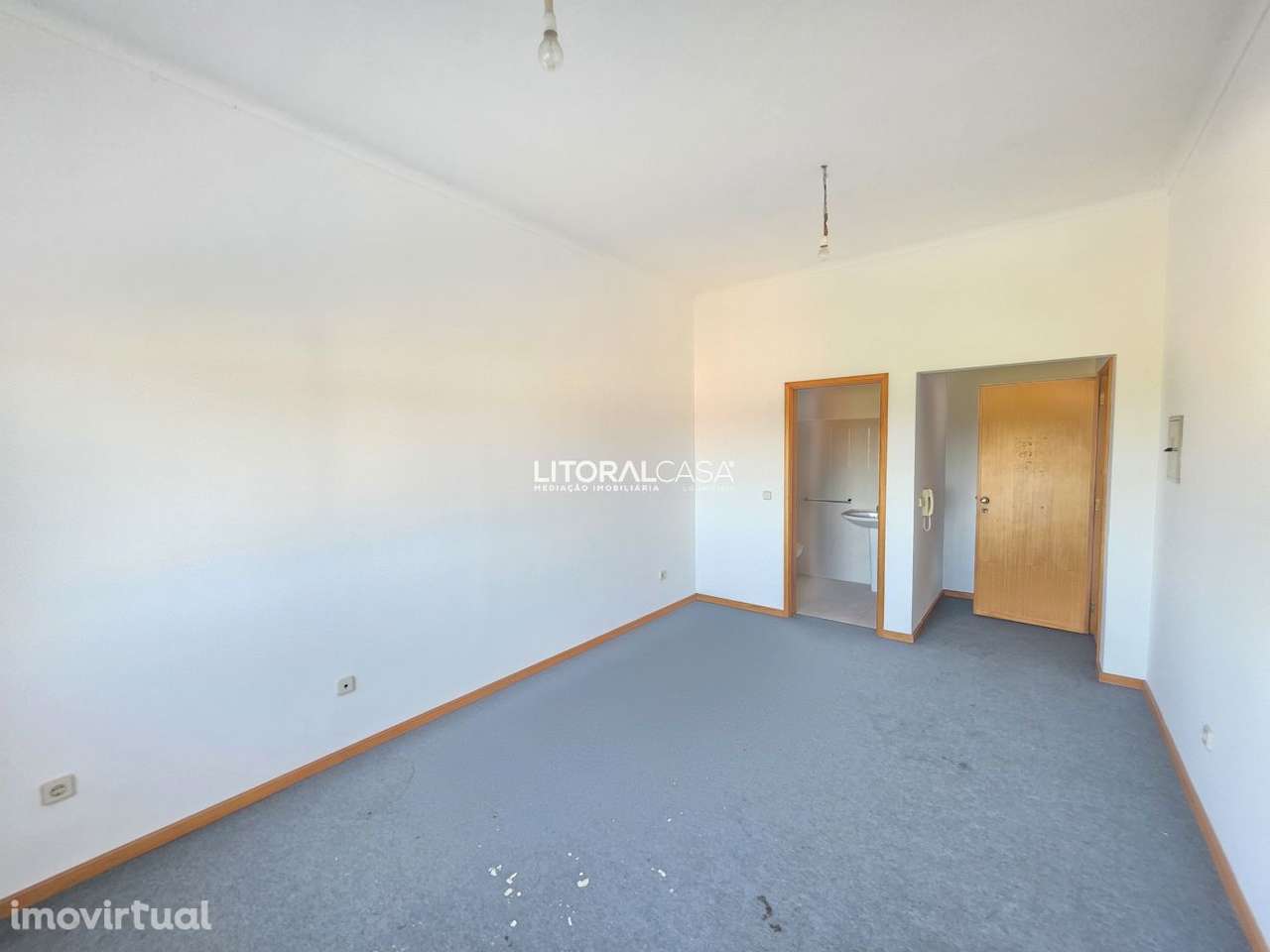 Escritório centro de Oliveira do Bairro - Grande imagem: 4/13