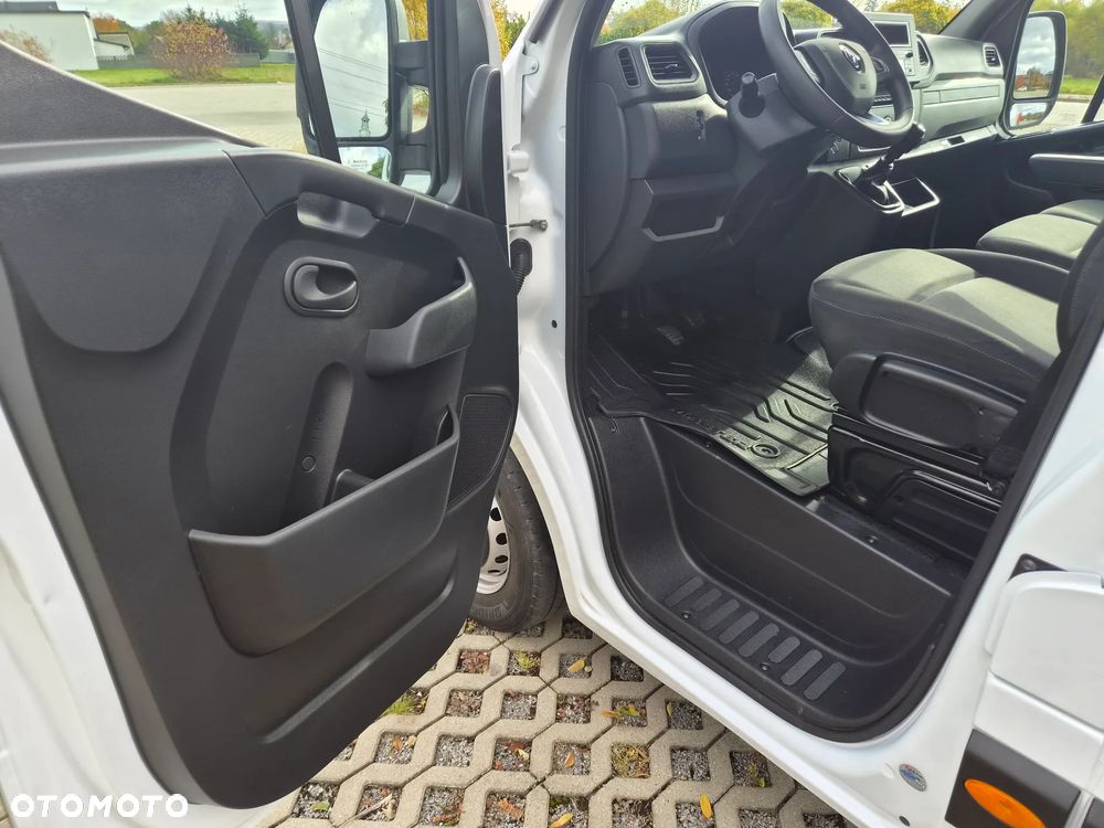 Renault Master - 29
