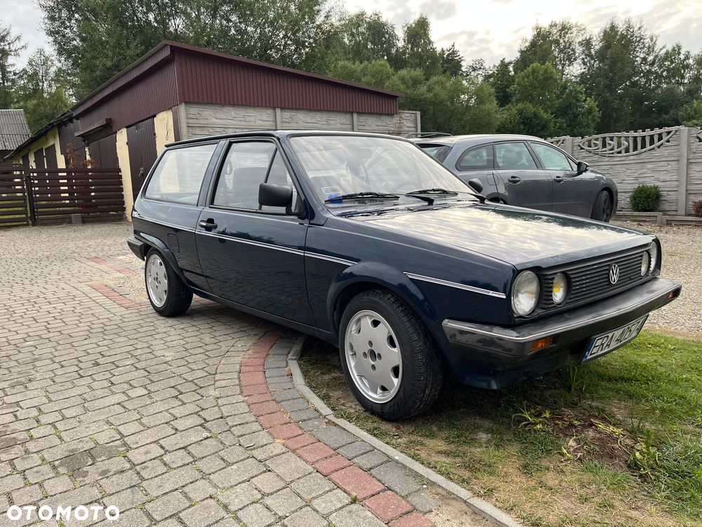 Volkswagen Polo - 2