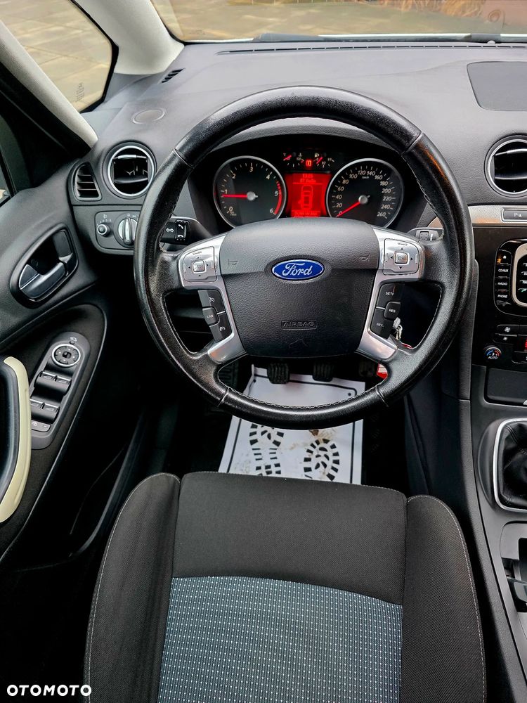 Ford S-Max 2.0 TDCi DPF Trend - 21