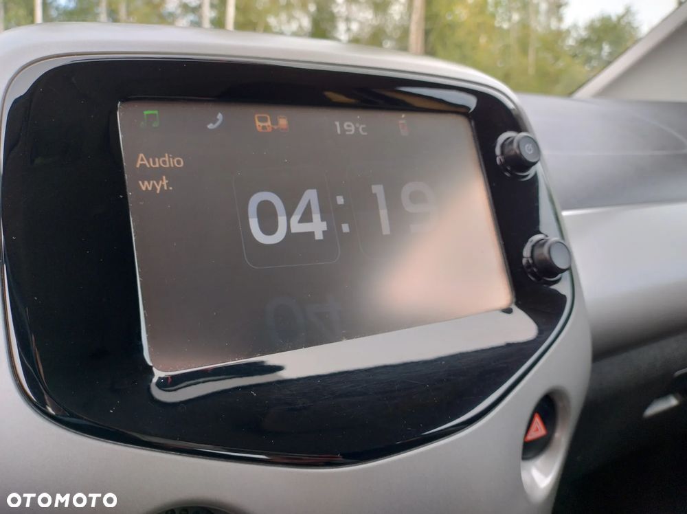Toyota Aygo x-clusiv - 25