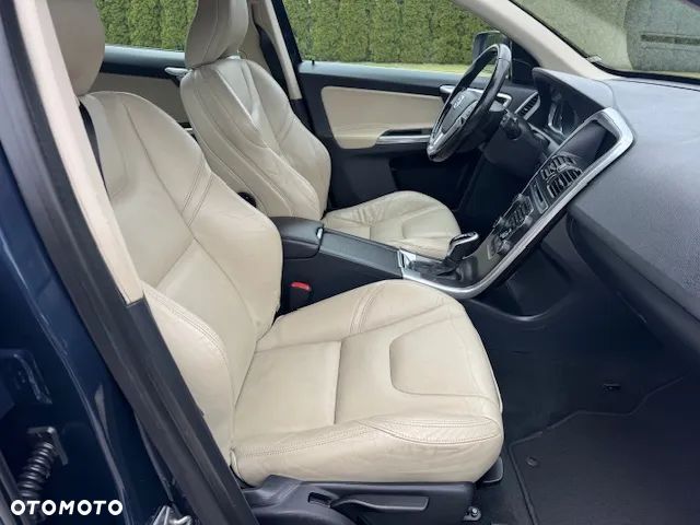 Volvo XC 60 - 17