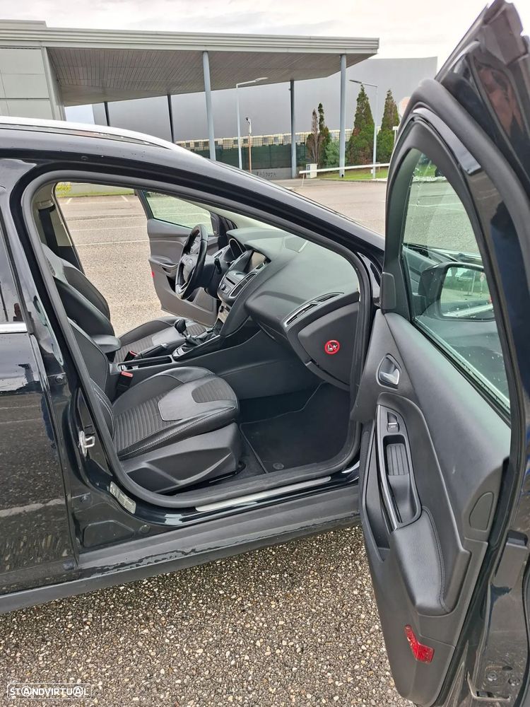 Ford Focus SW 1.5 TDCi Titanium - 6