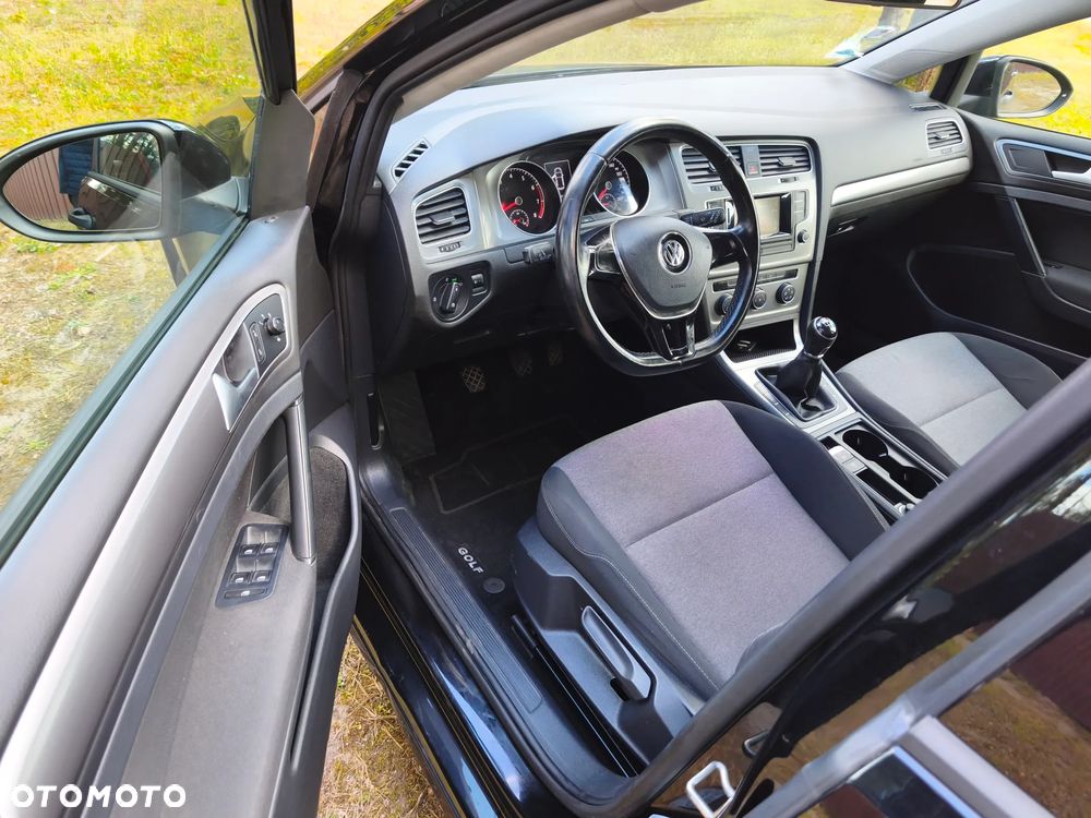 Volkswagen Golf 1.2 TSI BMT Trendline - 13