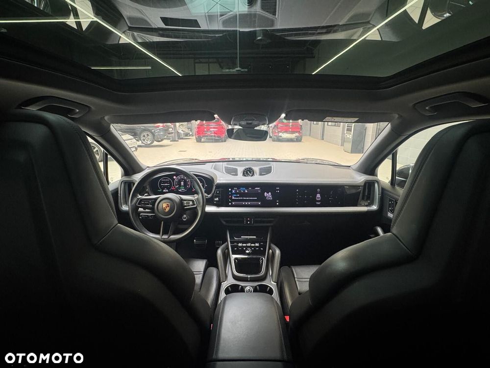 Porsche Cayenne - 22