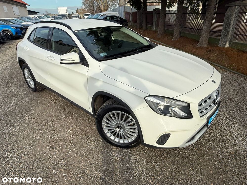 Mercedes-Benz GLA 200 d 7G-DCT Style - 33