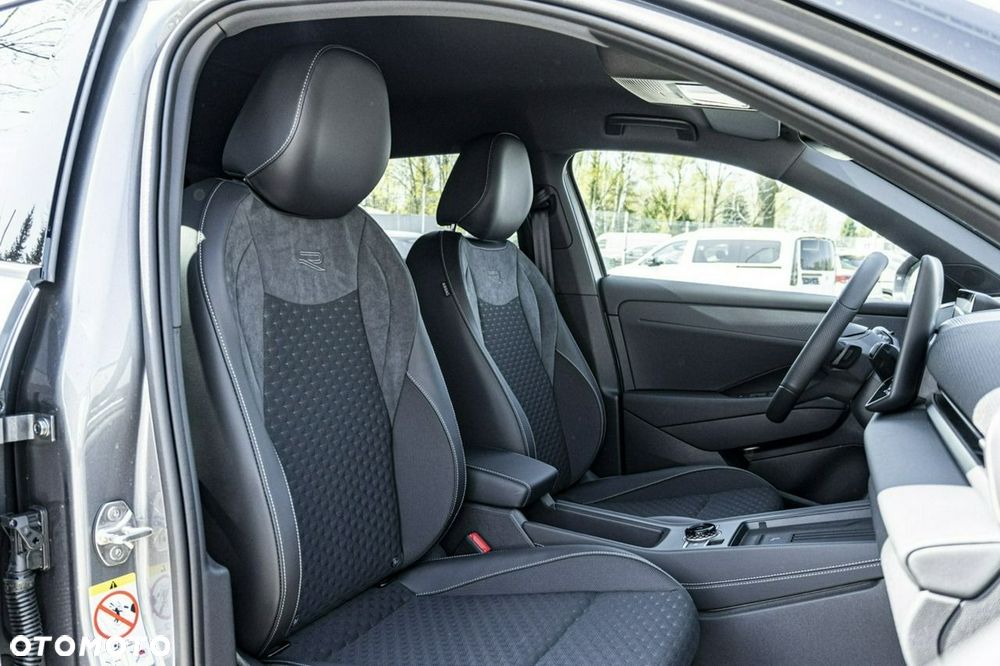 Volkswagen T-Roc - 25