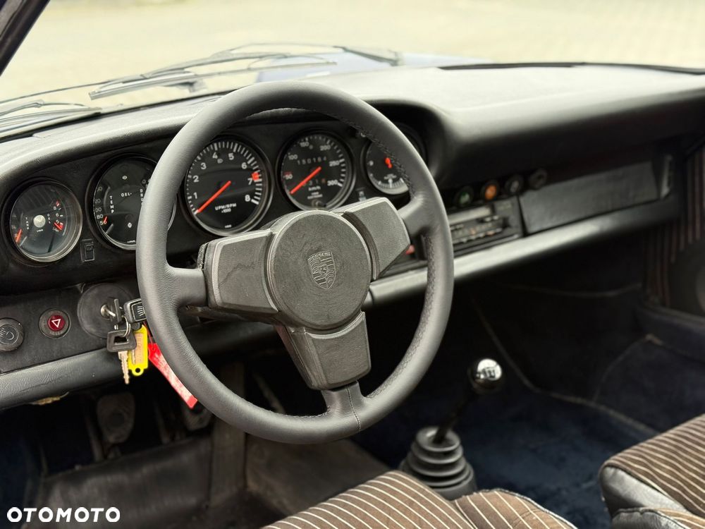 Porsche 911 - 20