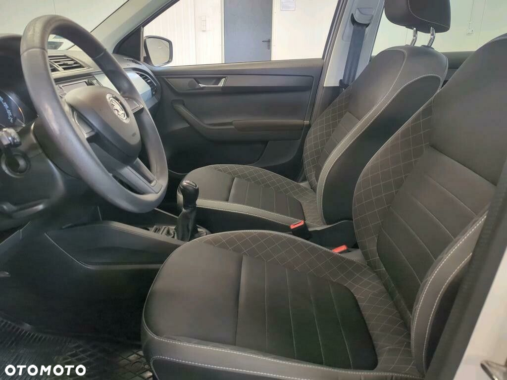 Skoda Fabia 1.0 TSI Ambition - 5