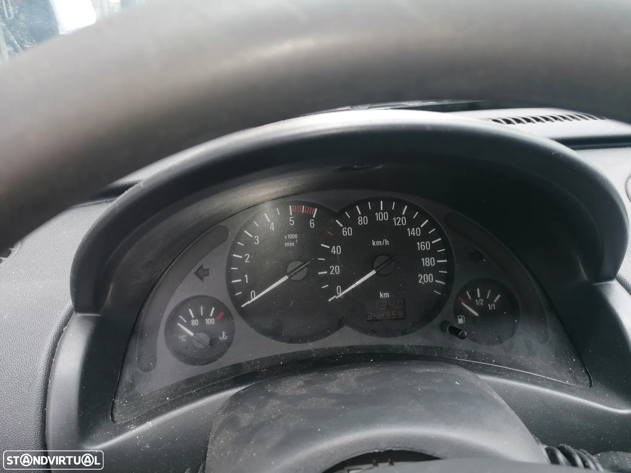 Opel Corsa 1.3 CDTi Essentia - 3