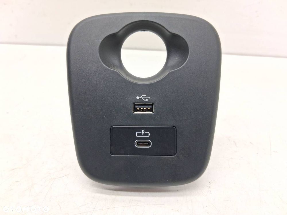 GNIAZDO USB TYPU C ŁADOWARKA DEKOR OSŁONA MINI COOPER S F56 5A84161 9891237