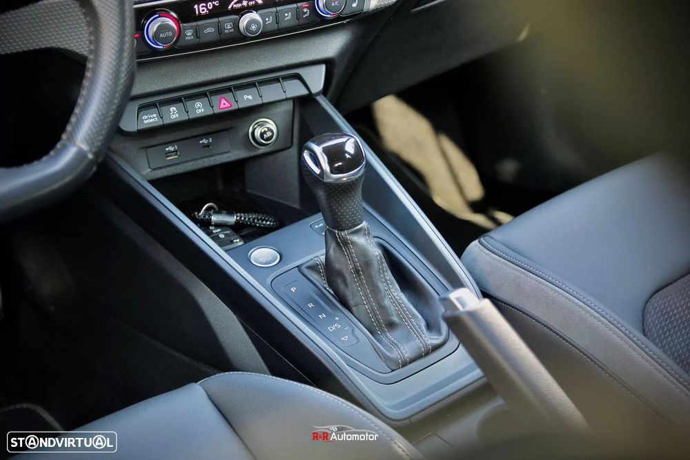 Audi A1 Sportback 30 TFSI S line S tronic - 19