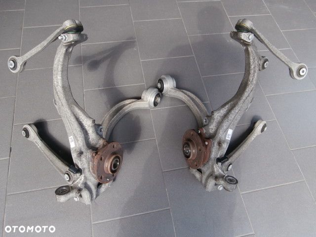 ZWROTNICA PIASTA WAHACZE 4G0407242C 4G0407241C PRAWA LEWA AUDI A6 C7 A7 A4 B8 LIFTQ5 - 4