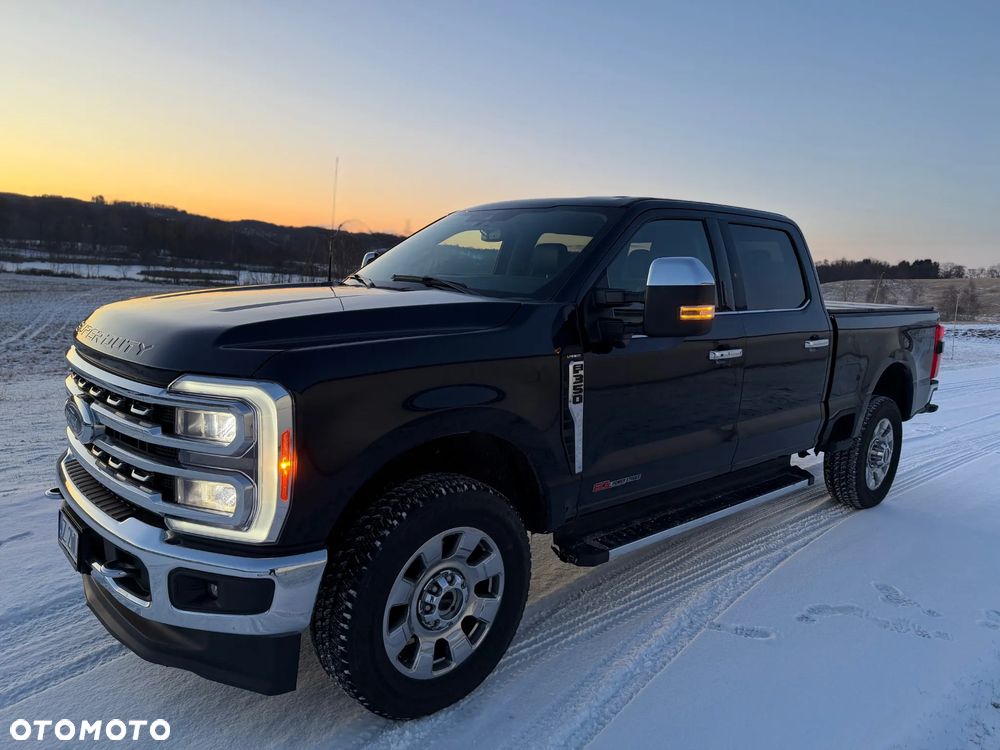 Ford F350 - 3