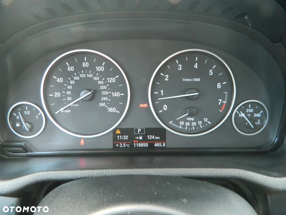 BMW X3 xDrive28i - 11