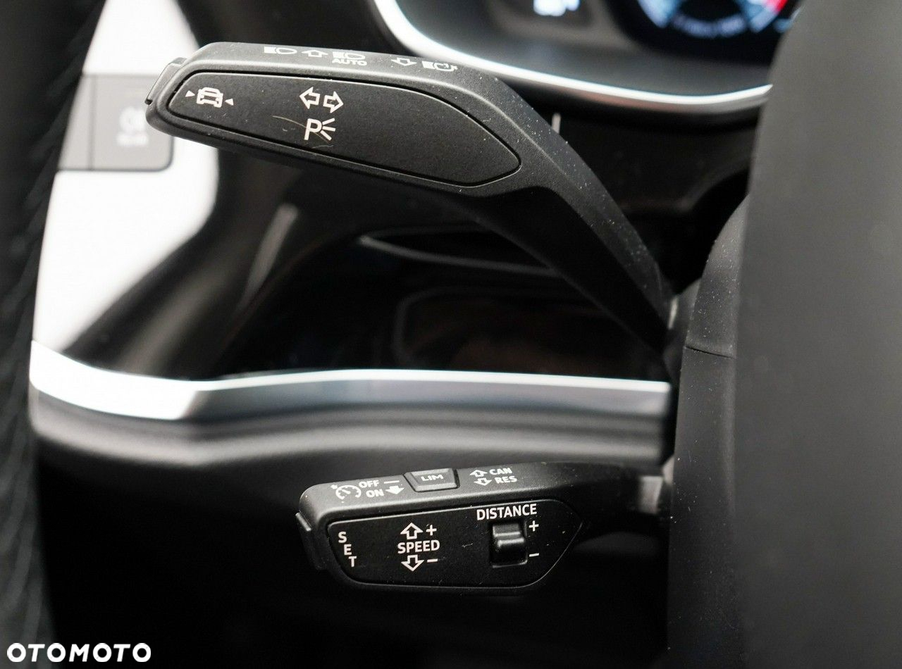 Audi Q3 - 22