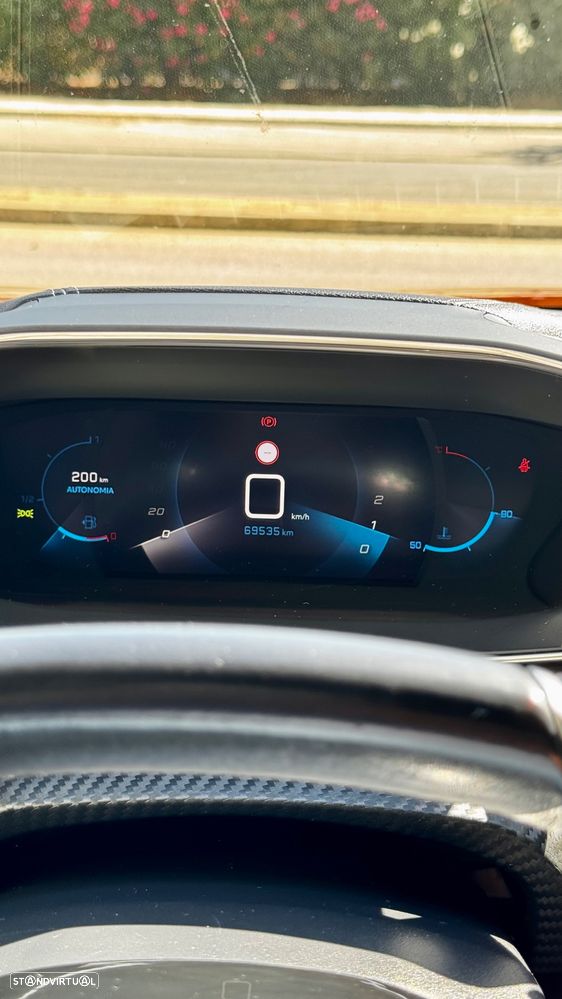 Peugeot 2008 PureTech 130 Stop&Start GT-Line Edition - 24