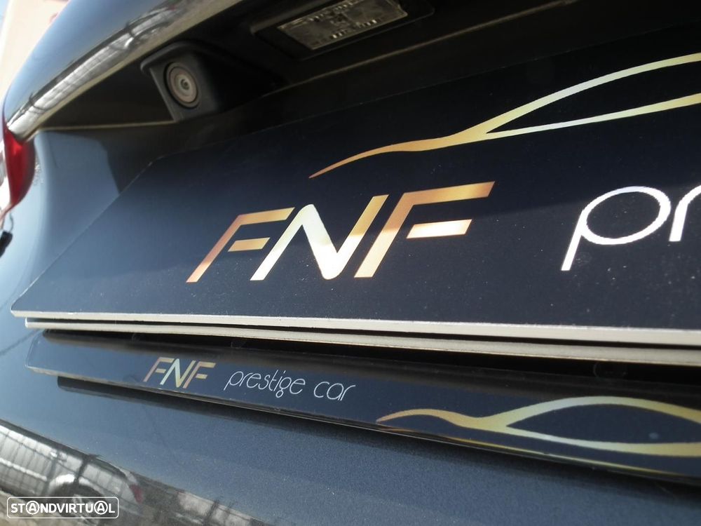 Peugeot 2008 1.6 BlueHDi Style - 10