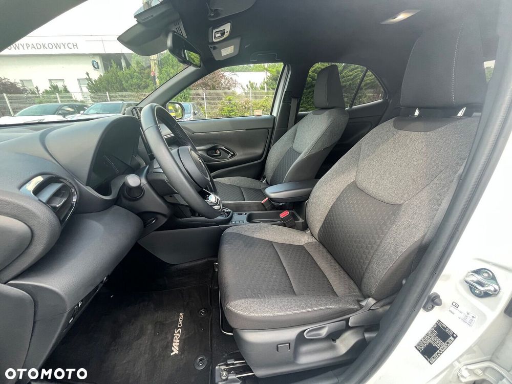 Toyota Yaris Cross Hybrid 1.5 Style - 26