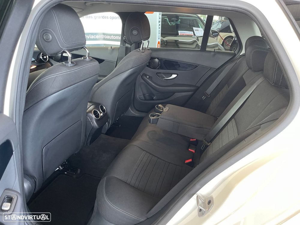 Mercedes-Benz C 300 de Avantgarde - 31