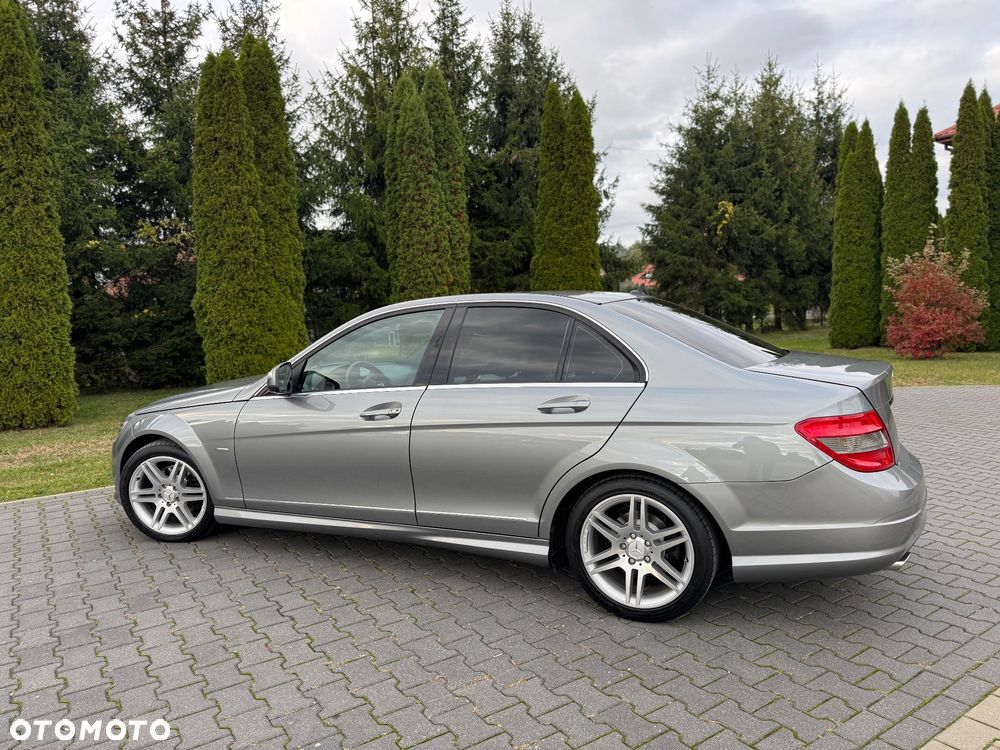 Mercedes-Benz Klasa C 180 Kompressor Avantgarde - 17
