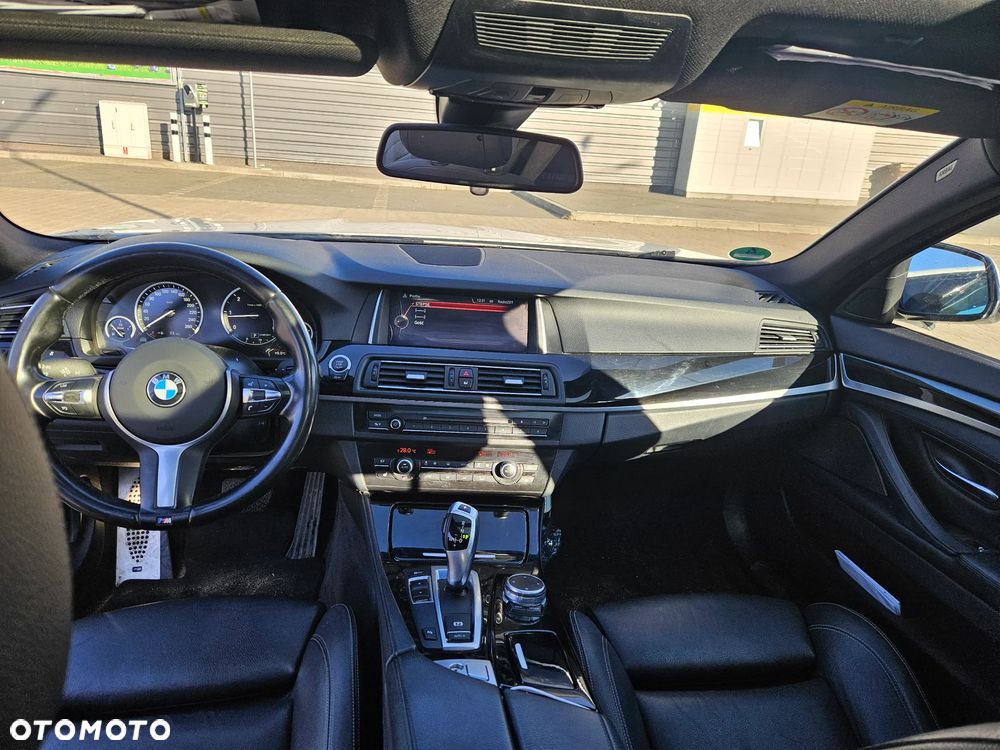BMW Seria 5 520d M Sport sport - 11