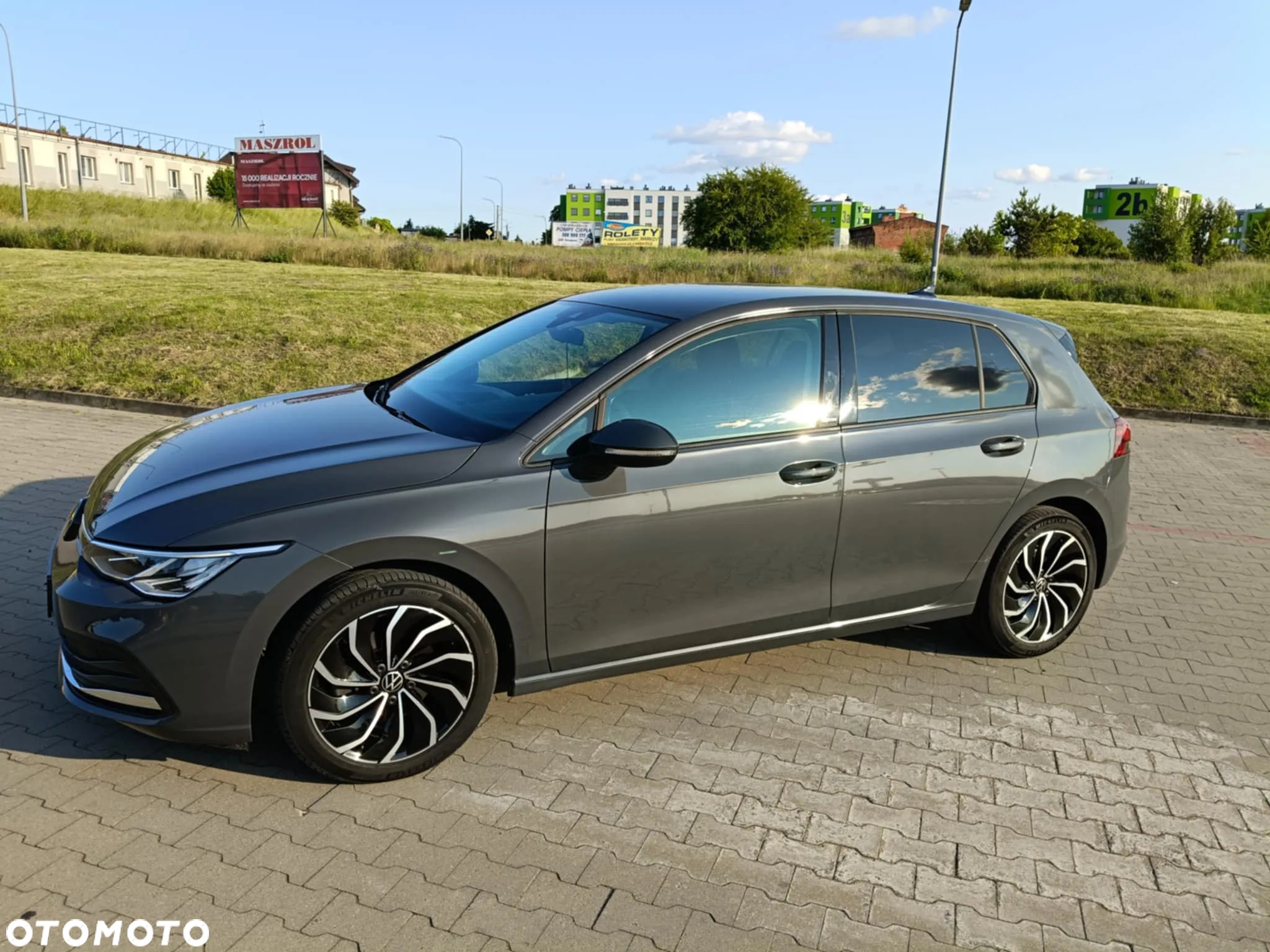 Volkswagen Golf 2.0 TDI SCR Active - 3